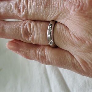 Stainless steel eternity‎ band